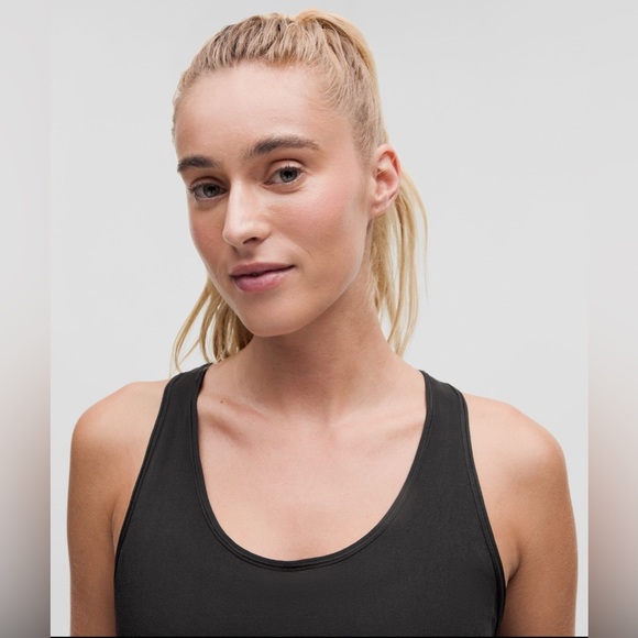 NWT Essential Tank Pleated - Picture 4 of 6